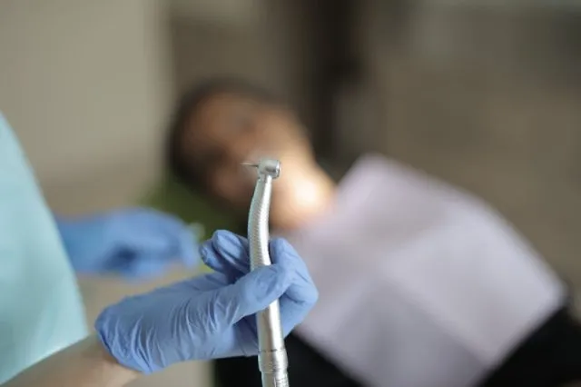 Innowacje w stomatologii: Przełom dzięki technologii